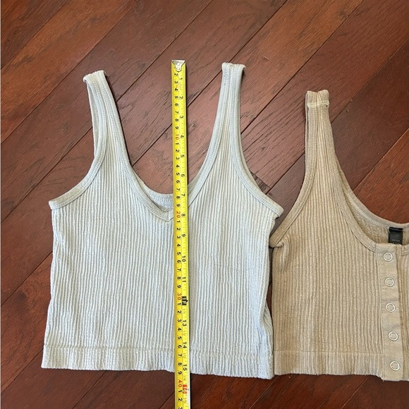 Lot of 3 Urban Outfitters - Out From Under Ribbed Crop Tops Size S/XS - Picture 2 of 16